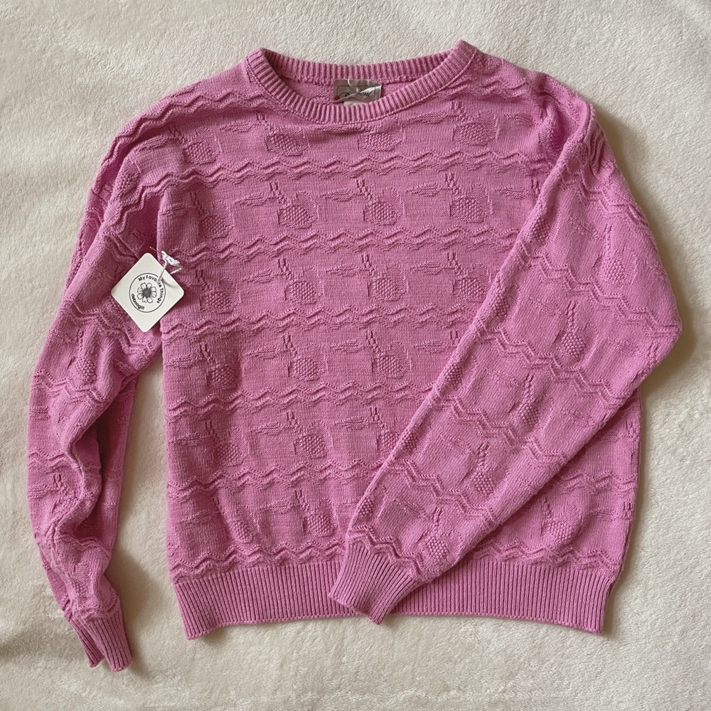 Vintage Cherry Sweater 🍒💗